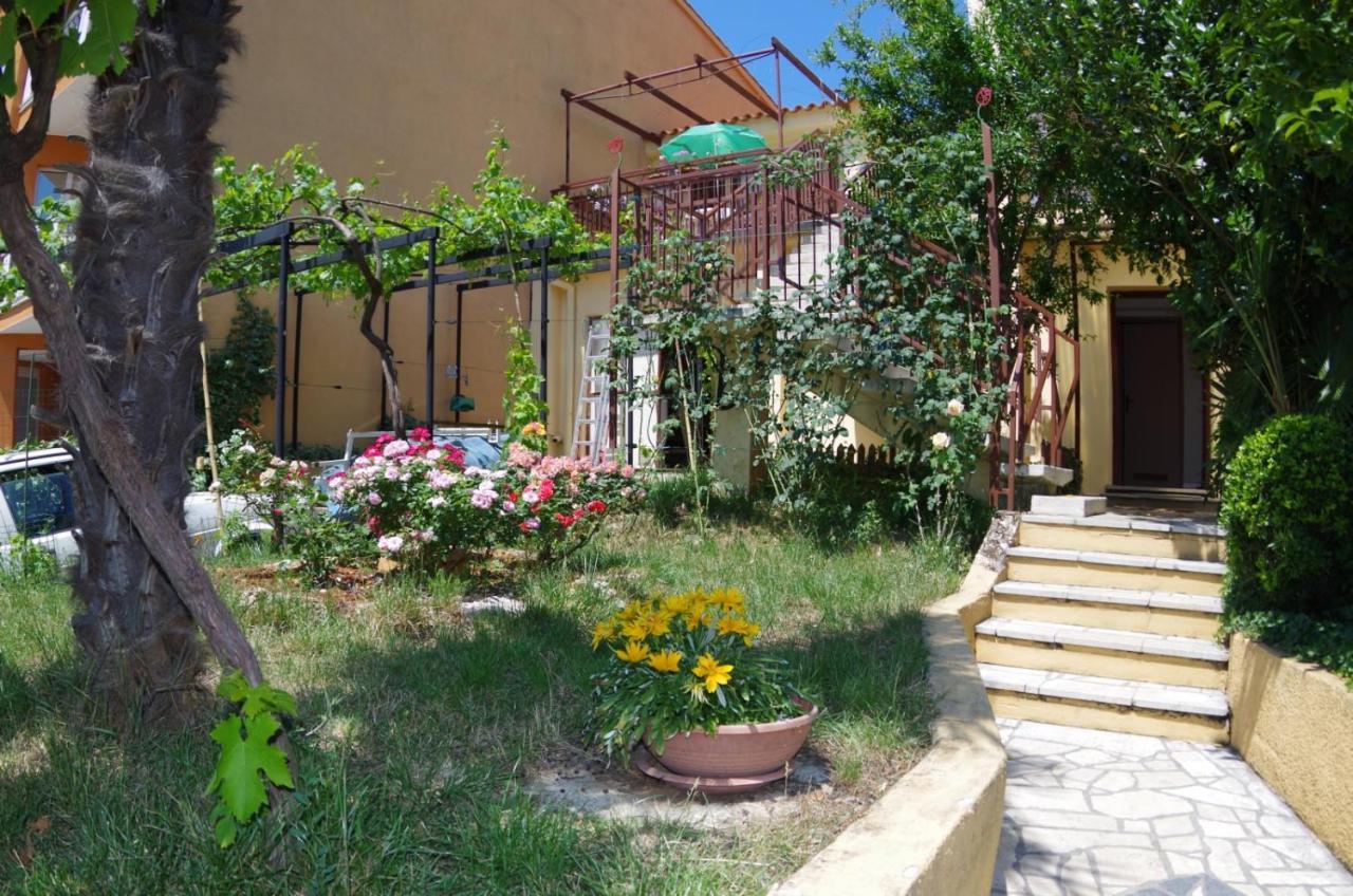 Holiday Apartments Ruzica, Pjescana Uvala Exterior foto
