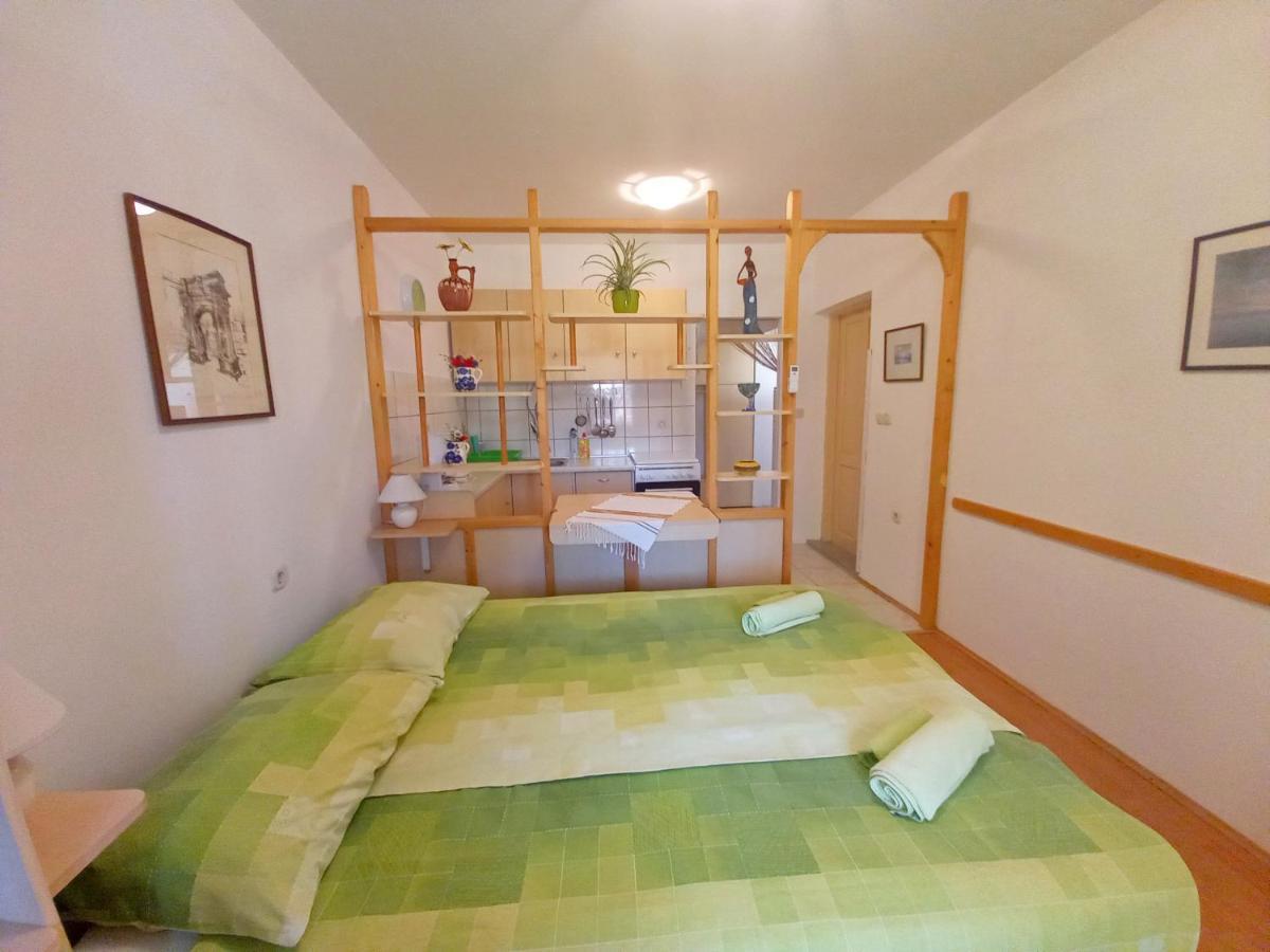 Holiday Apartments Ruzica, Pjescana Uvala Exterior foto